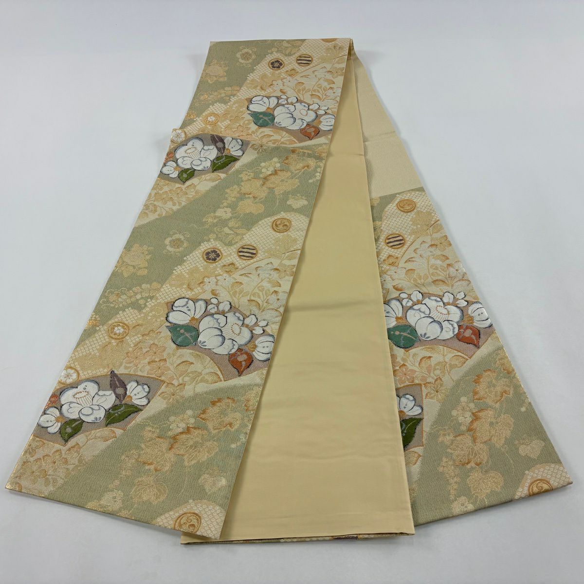 【美品】 袋帶 名品級 扇子面 葡萄 金糸 金金箔 米色 六通 純蠶絲