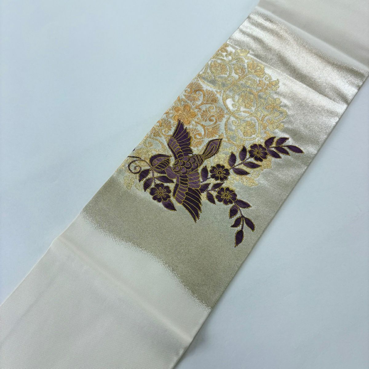 【美品】 名古屋帶 名品級 帝王紫 附落款 關西仕立 花喰鳥 華紋 金銀彩 金金箔 銀色 純蠶絲