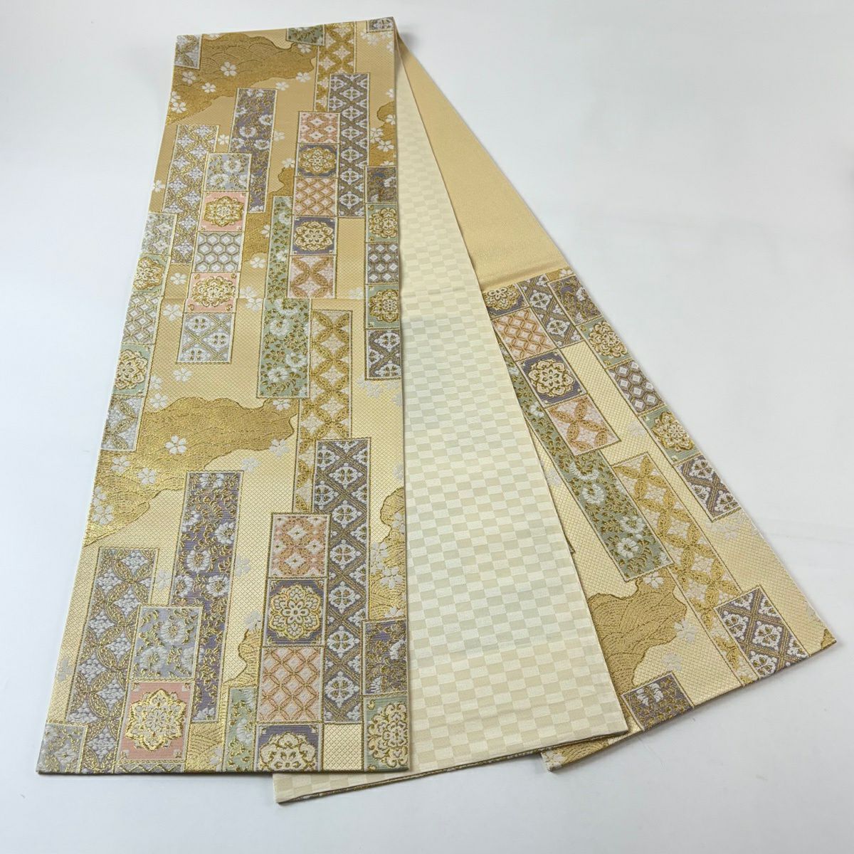 【美品】 袋帶 名品級 附落款 華紋 七寶 金絲 金金箔 米色 六通 純蠶絲