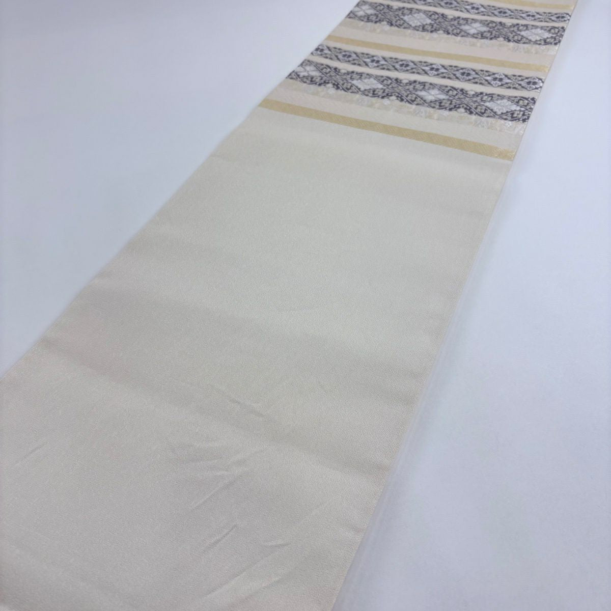 袋帶 名品級 鈴乃屋 正倉紋樣 刺繡 米色 六通 純蠶絲