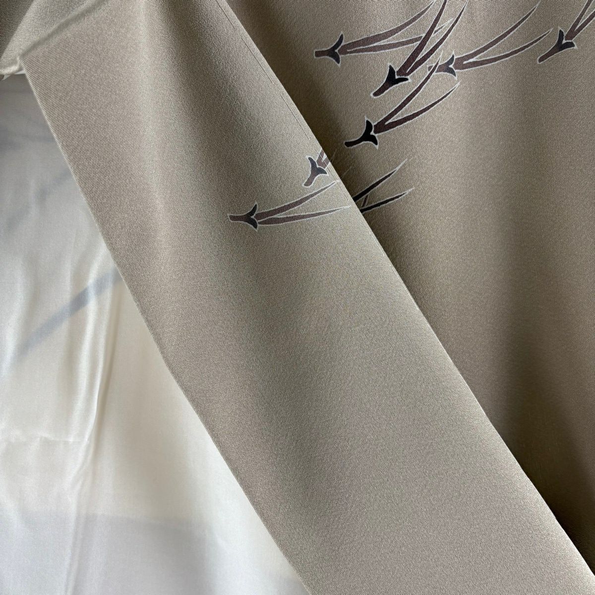 【美品】訪問服 身長156.5cm 袖長64cm M 雙層 袋帶套裝 落款有 松樹葉 松樹 薄茶 純蠶絲 秀品級