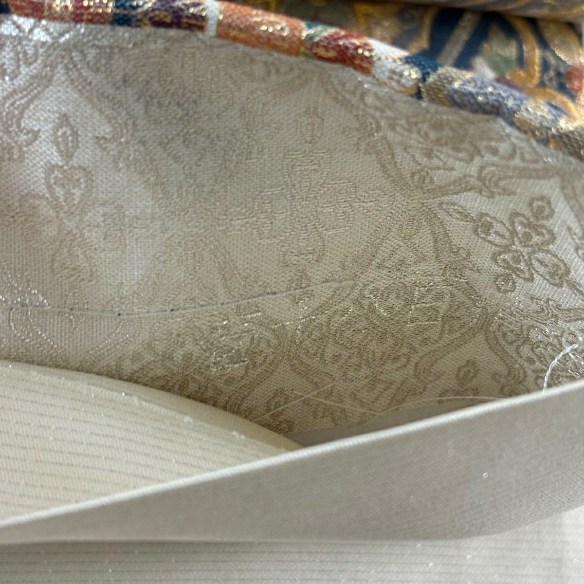 【美品】 袋帶 逸品級 華紋 幾何圖案 金絲 金金箔 金色 大鼓圖案 純蠶絲