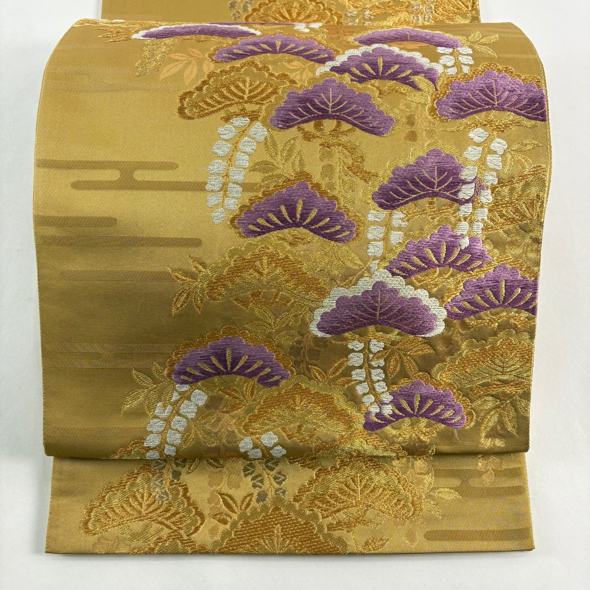 【美品】 袋帶 逸品級 落款あり 帝王紫 曙蠶 笠松樹 藤 金銀彩 山吹茶 茶色 お太鼓柄 純蠶絲