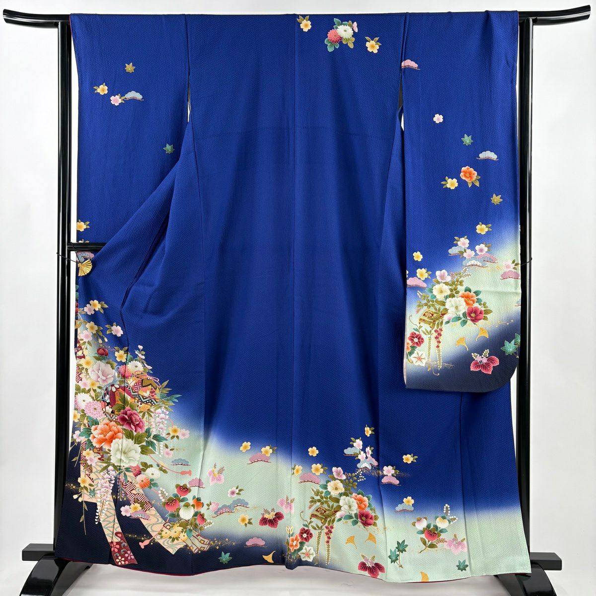 【美品】振袖禮服 身長162cm 袖長64cm M 雙層 鞠 草花紋 金彩裝飾 漸層 青紫 純蠶絲 秀品級