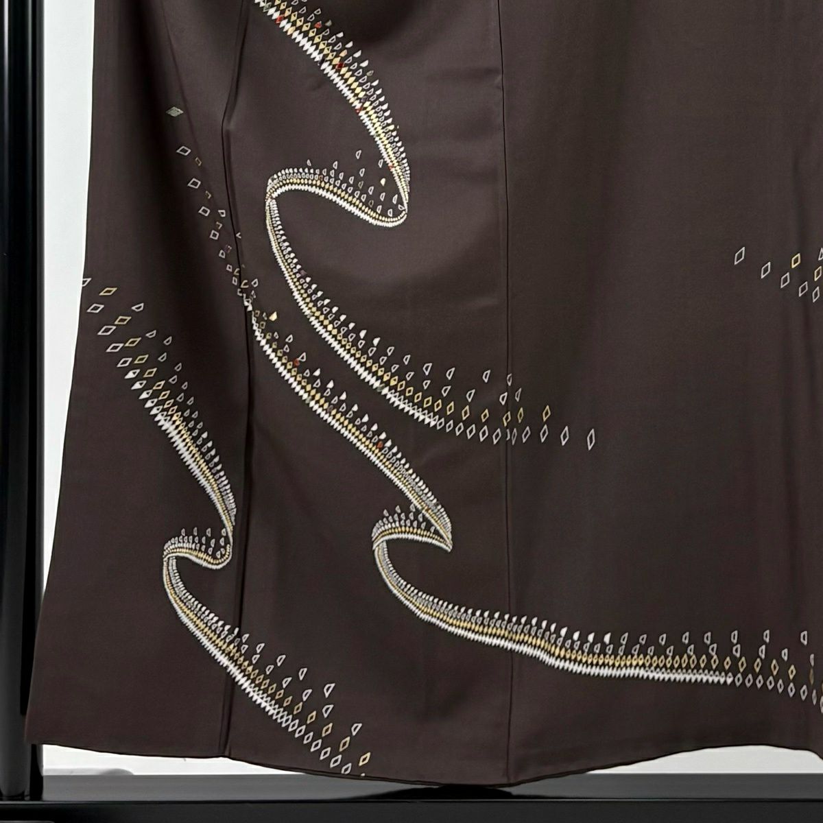 訪問服 身長155.5cm 袖長65.5cm M 雙層 幾何學圖案 刺繡 金彩裝飾 焦茶 純蠶絲 秀品級