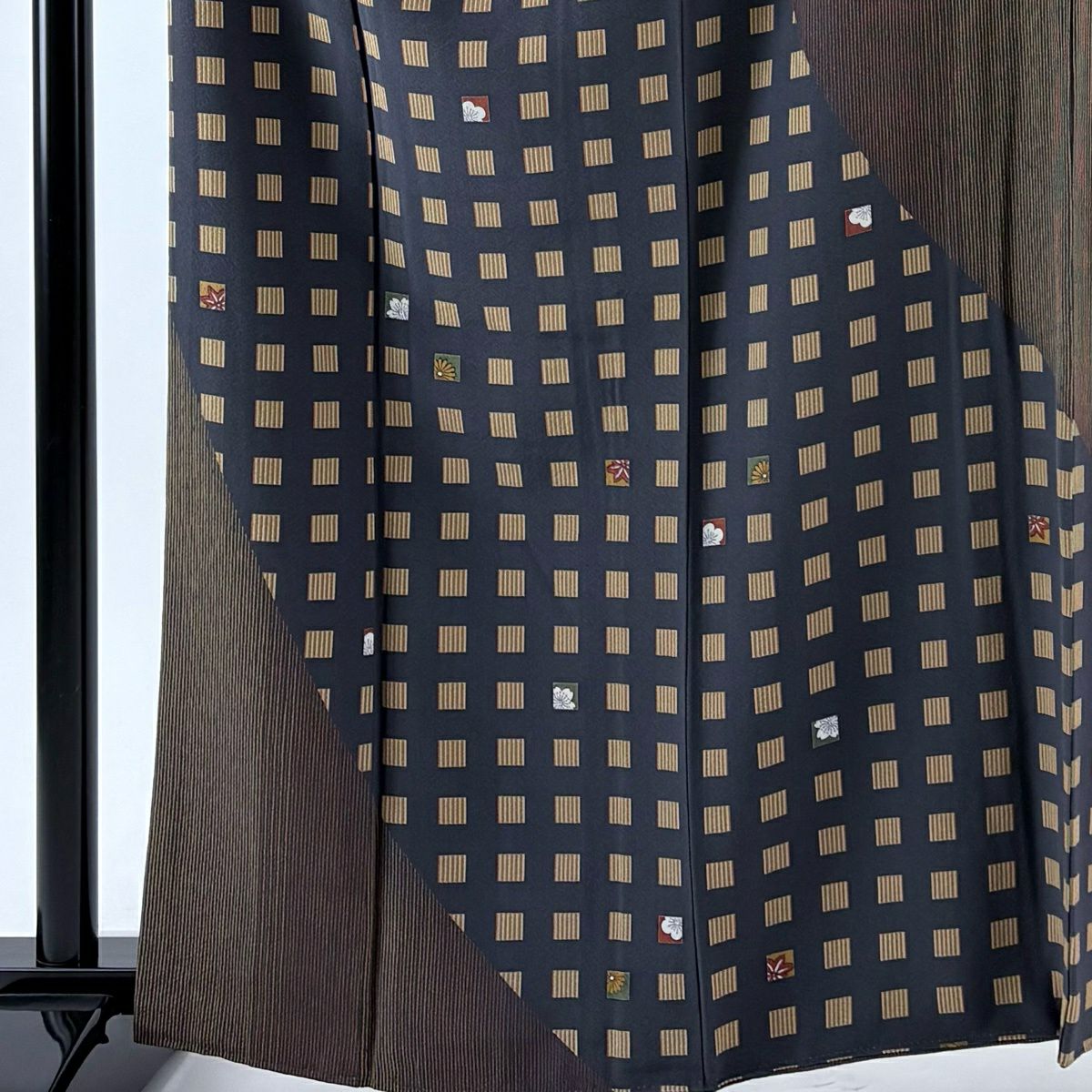 【美品】訪問服 身長162.5cm 袖長65cm M 雙層 附有落款 櫻花 紋條 黑灰 純蠶絲 優品級
