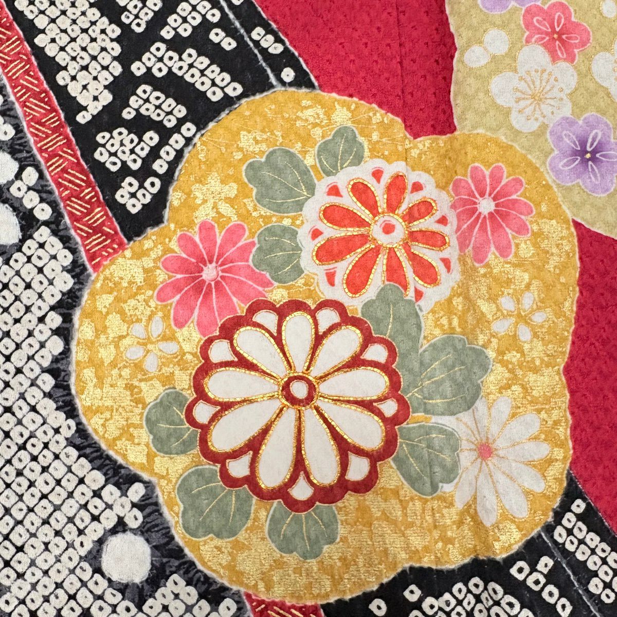 【美品】振袖禮服 身長167.5cm 袖長66cm M 雙層 梅花 熨斗紋 金絲 金銀彩 紅 純蠶絲 秀品級
