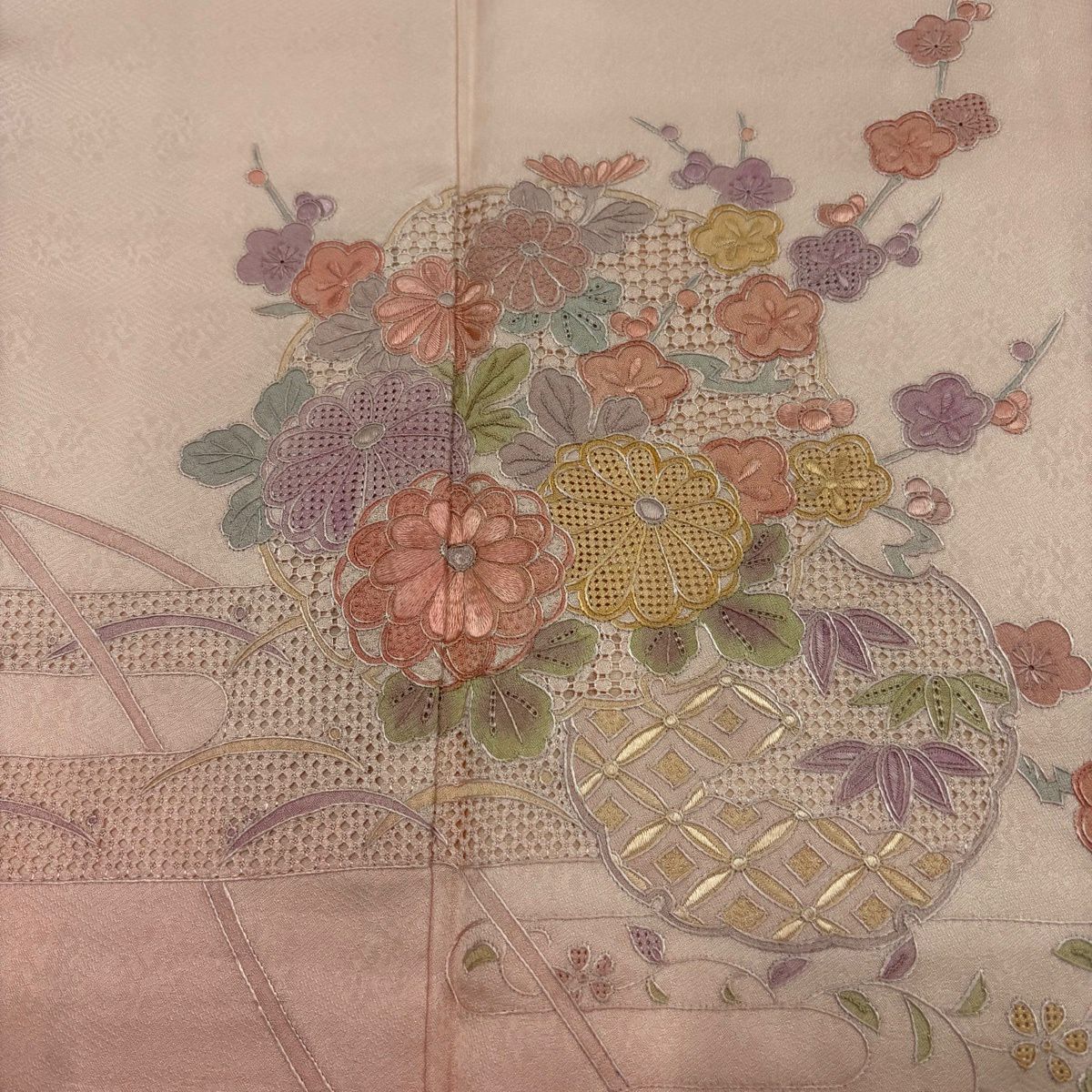 【美品】 付下 身長164cm 袖長64cm M 雙層 雪輪 草花紋刺繡 漸層 淡粉色 純蠶絲 優品級
