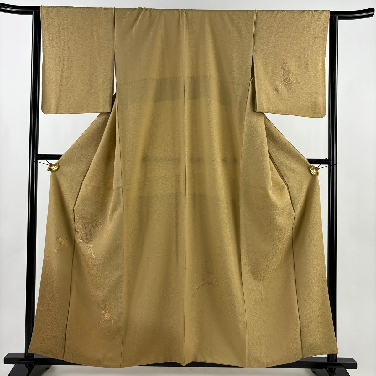 【美品】 付下 身長158cm 袖長63.5cm S 雙層 草花紋紋 貝桶刺繡 漸層 薄黃土 純蠶絲 優品級
