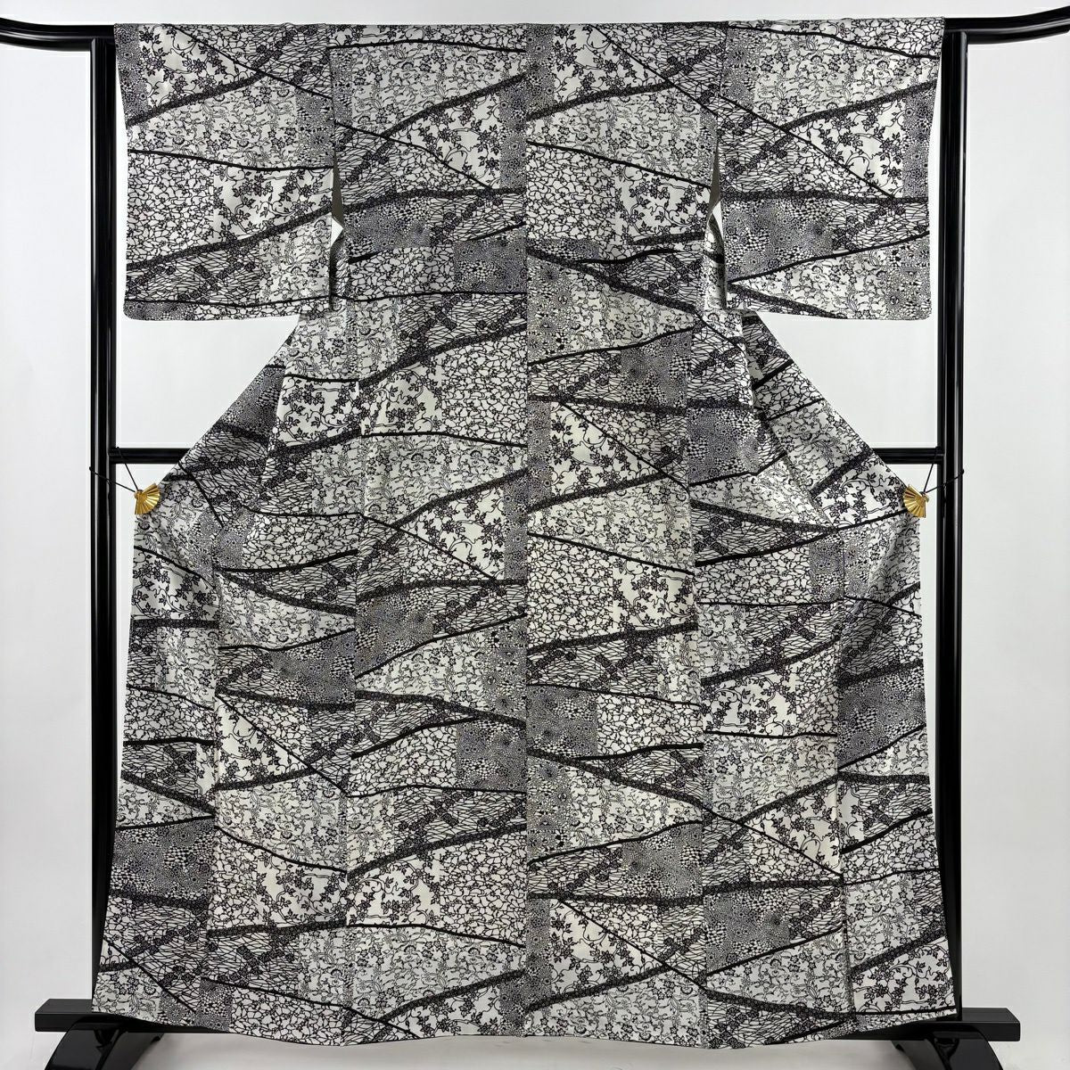 【美品】 小紋 身長162cm 袖長63cm S 雙層 大島紬織地 證書齊全 草花紋紋 鳥 灰白 純蠶絲 名品級