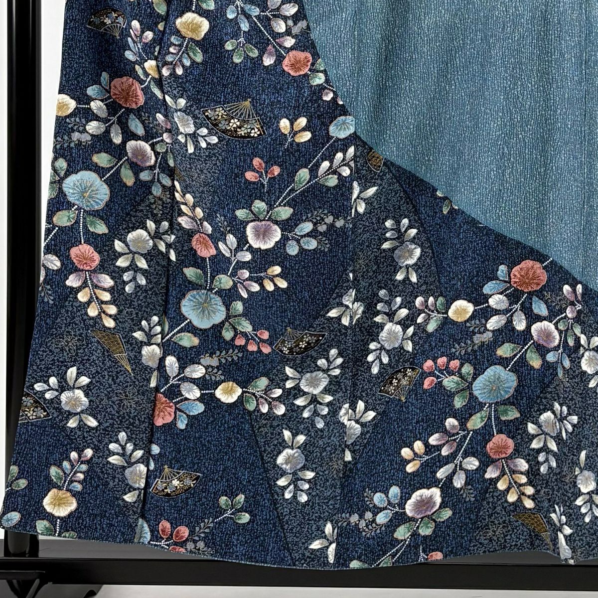 【美品】訪問服 身長158cm 袖長65cm M 雙層 萩 扇子 金彩裝飾 染分 青灰 純蠶絲 名品級