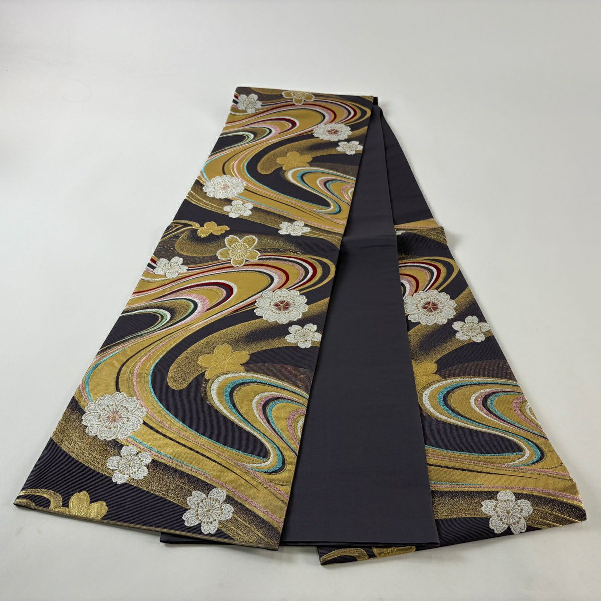 【美品】 袋帶 秀品級 樱花 流水 刺繡 金金箔 深紫 六通 純蠶絲