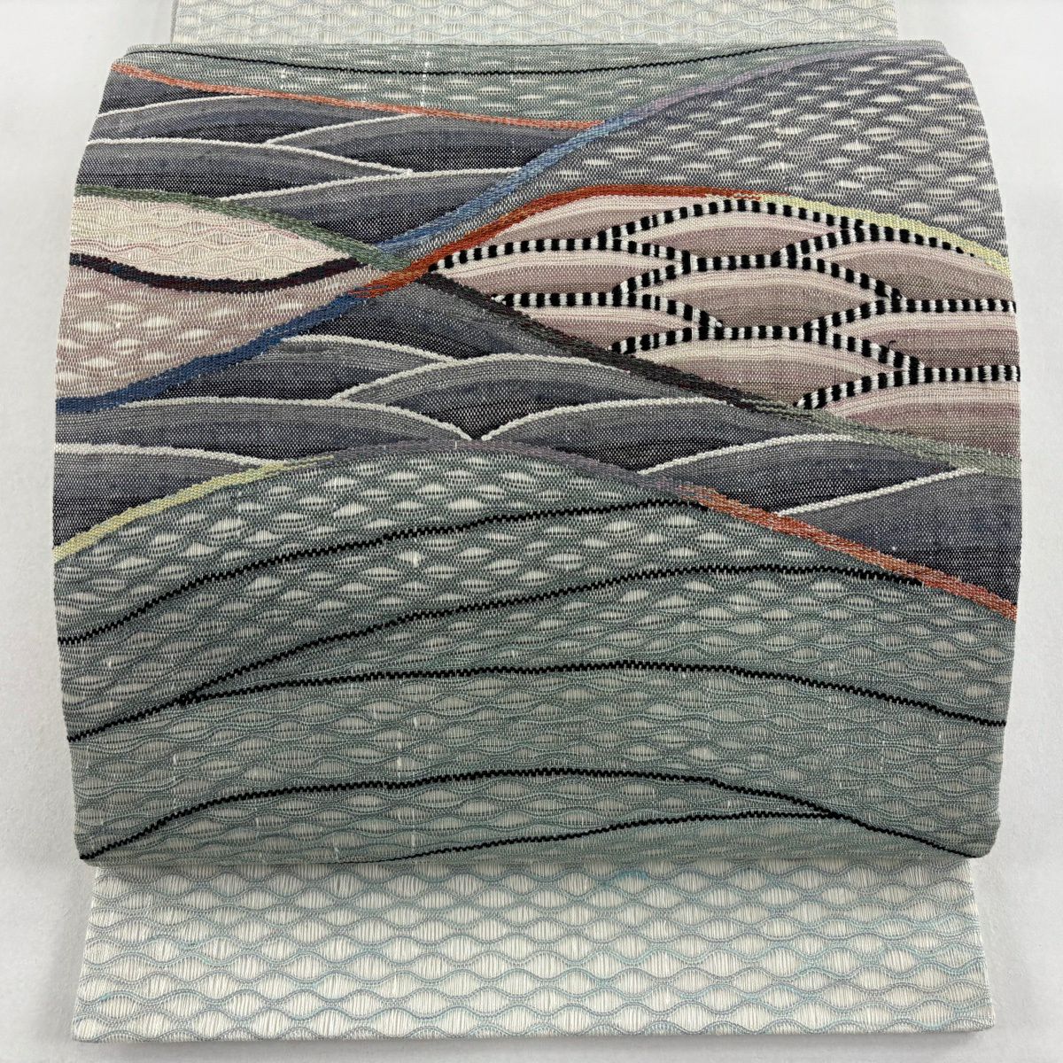 【美品】 袋帶 秀品級 波紋 斜條刺繡 灰綠色 大鼓圖案 純蠶絲