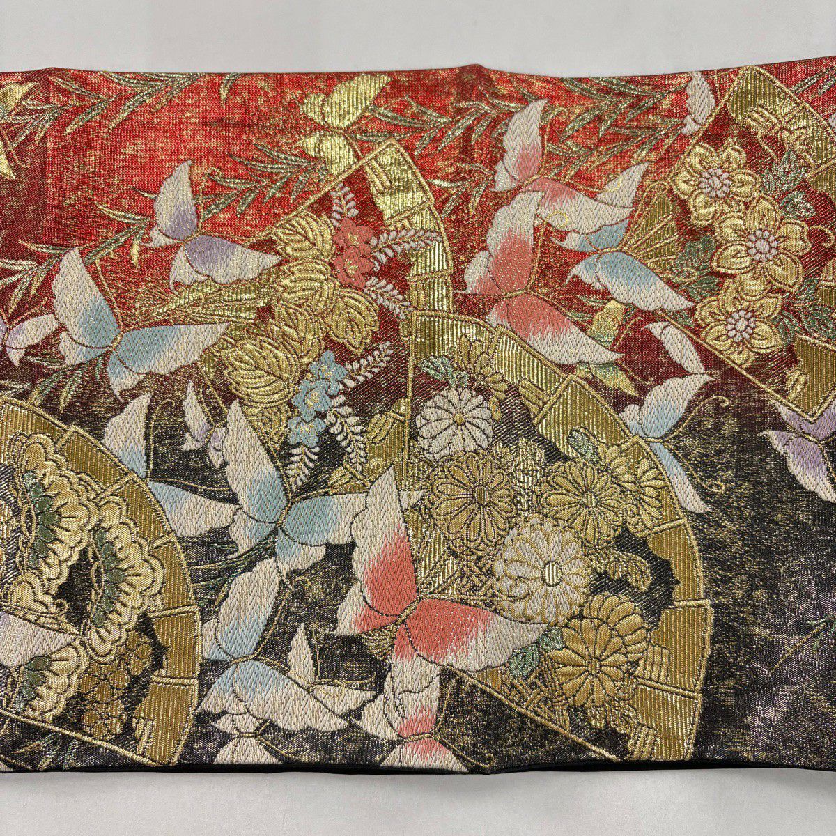 【美品】 袋帶 秀品級 檜扇子 蝴蝶 刺繡 金絲 紅 六通 純蠶絲