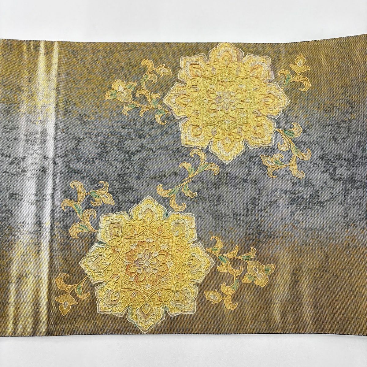 【美品】 袋帶 秀品級 關西仕立 雜獵文 華紋 螺鈿 金銀彩 金色 大鼓圖案 純蠶絲