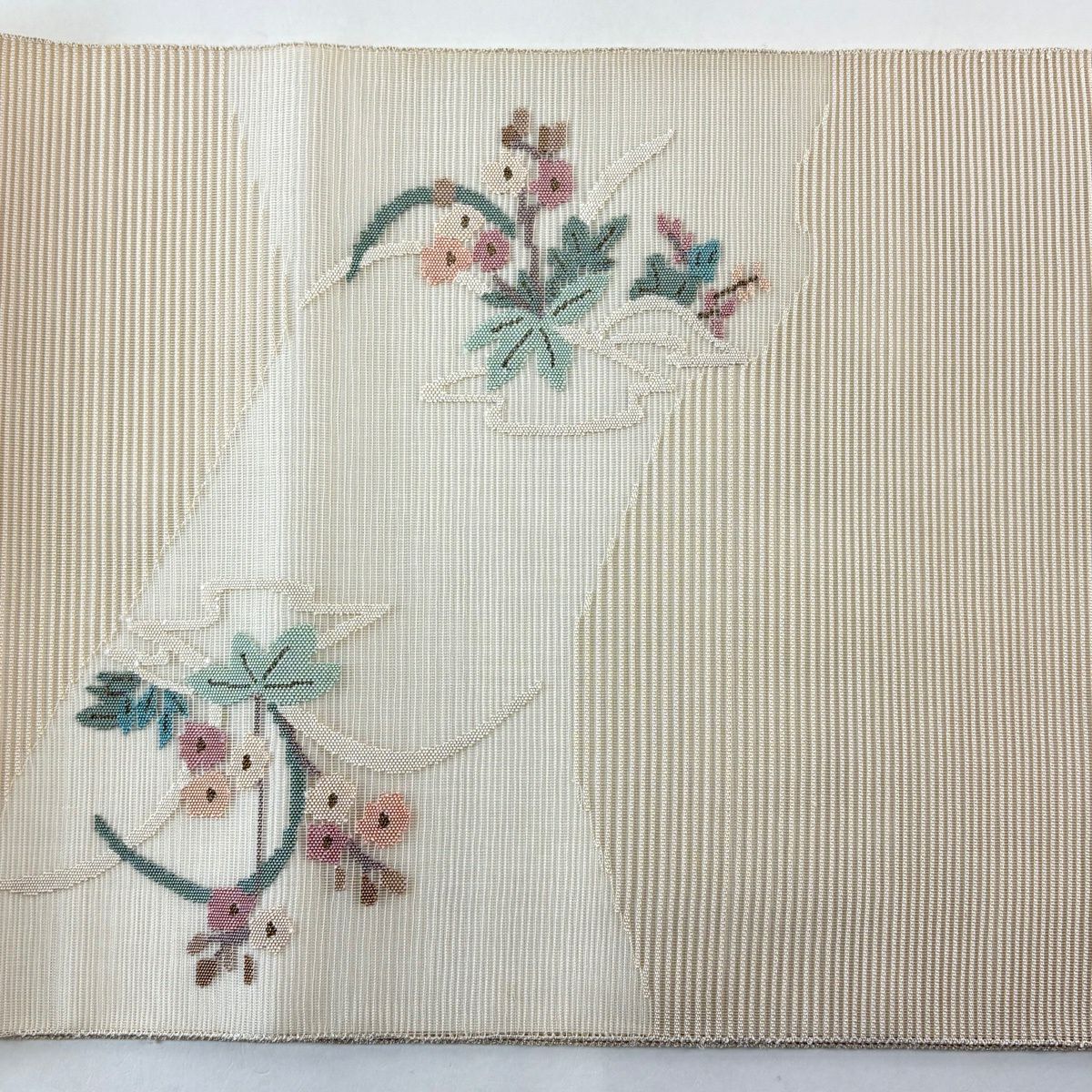 袋帶 秀品級 夏帶 草花紋紋 金絲 奶油色 大鼓圖案 純蠶絲