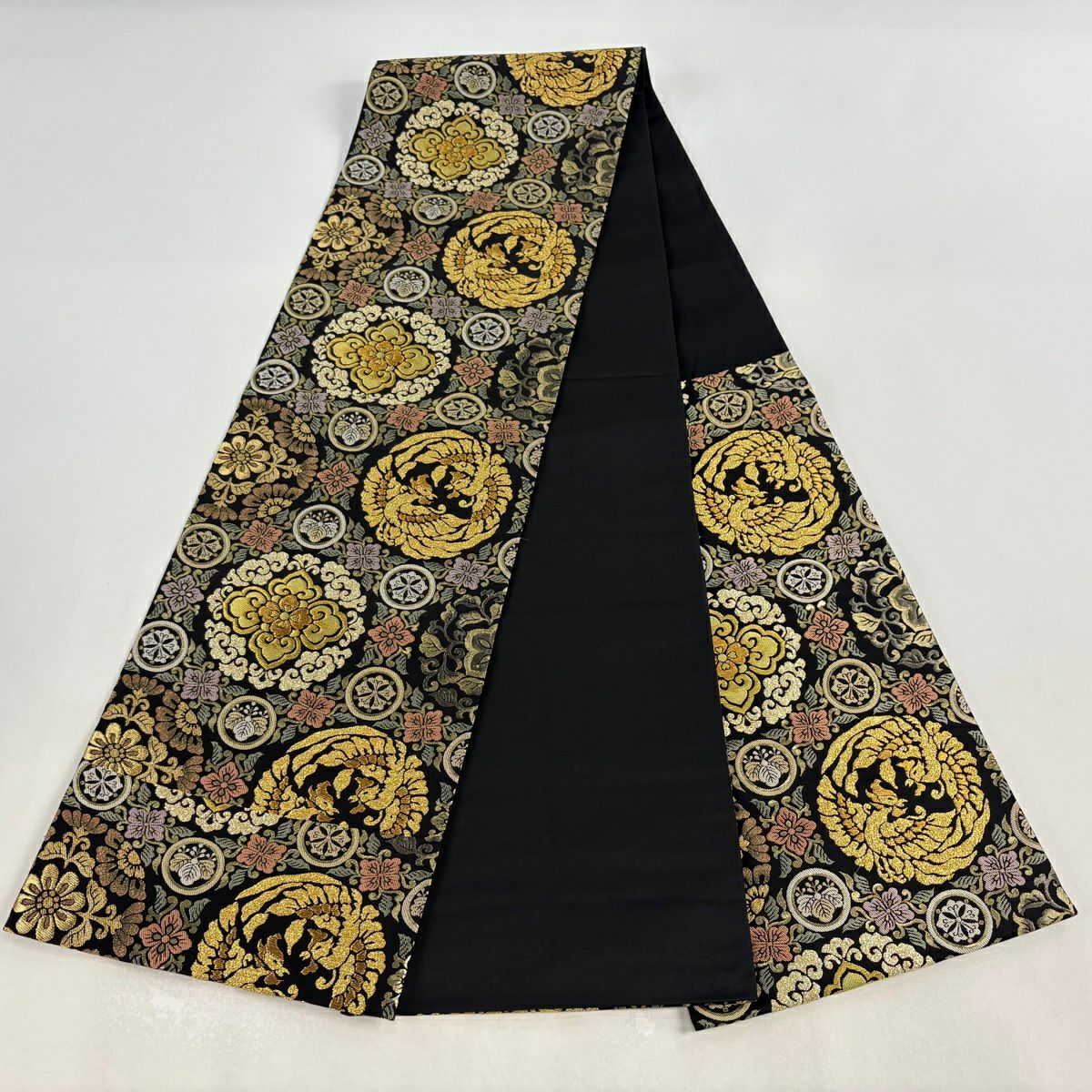 【美品】 袋帶 名品級 華紋 鳳凰 金糸 金金箔 黑 六通 純蠶絲