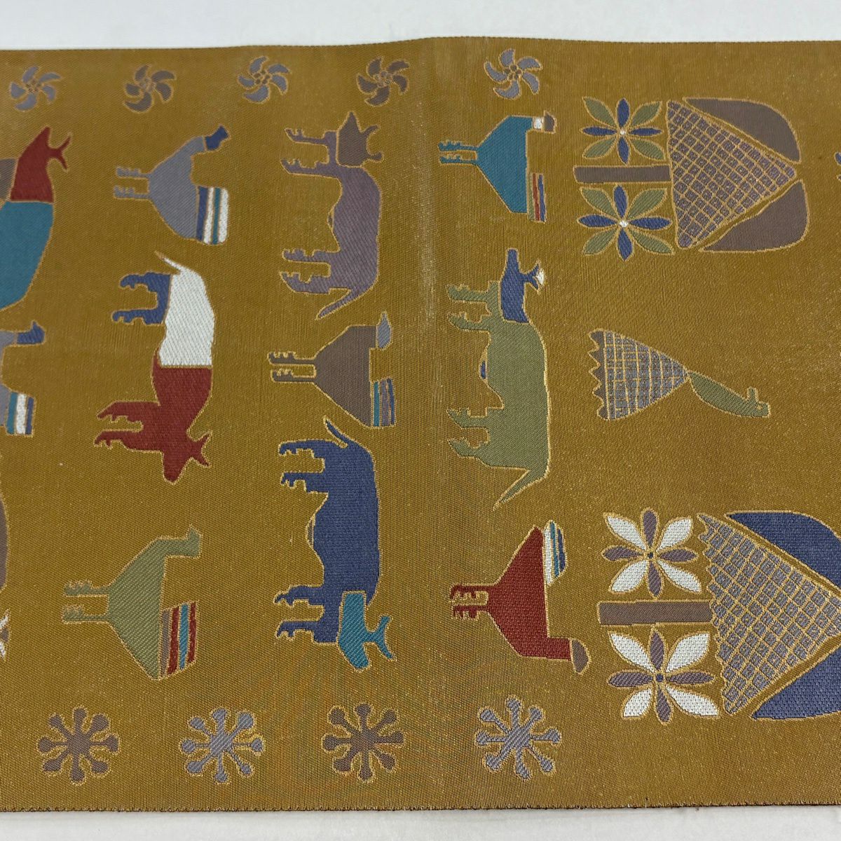 【美品】 袋帶 名品級 動物 花 金金箔 黃土 六通 純蠶絲