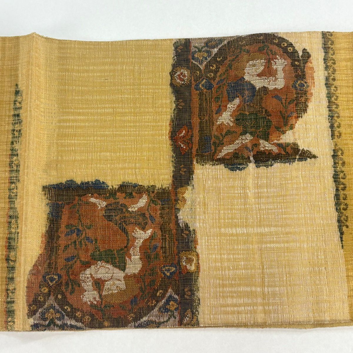 【美品】 袋帶 名品級 人物 草花紋 金糸 山吹茶 純蠶絲 お太鼓柄