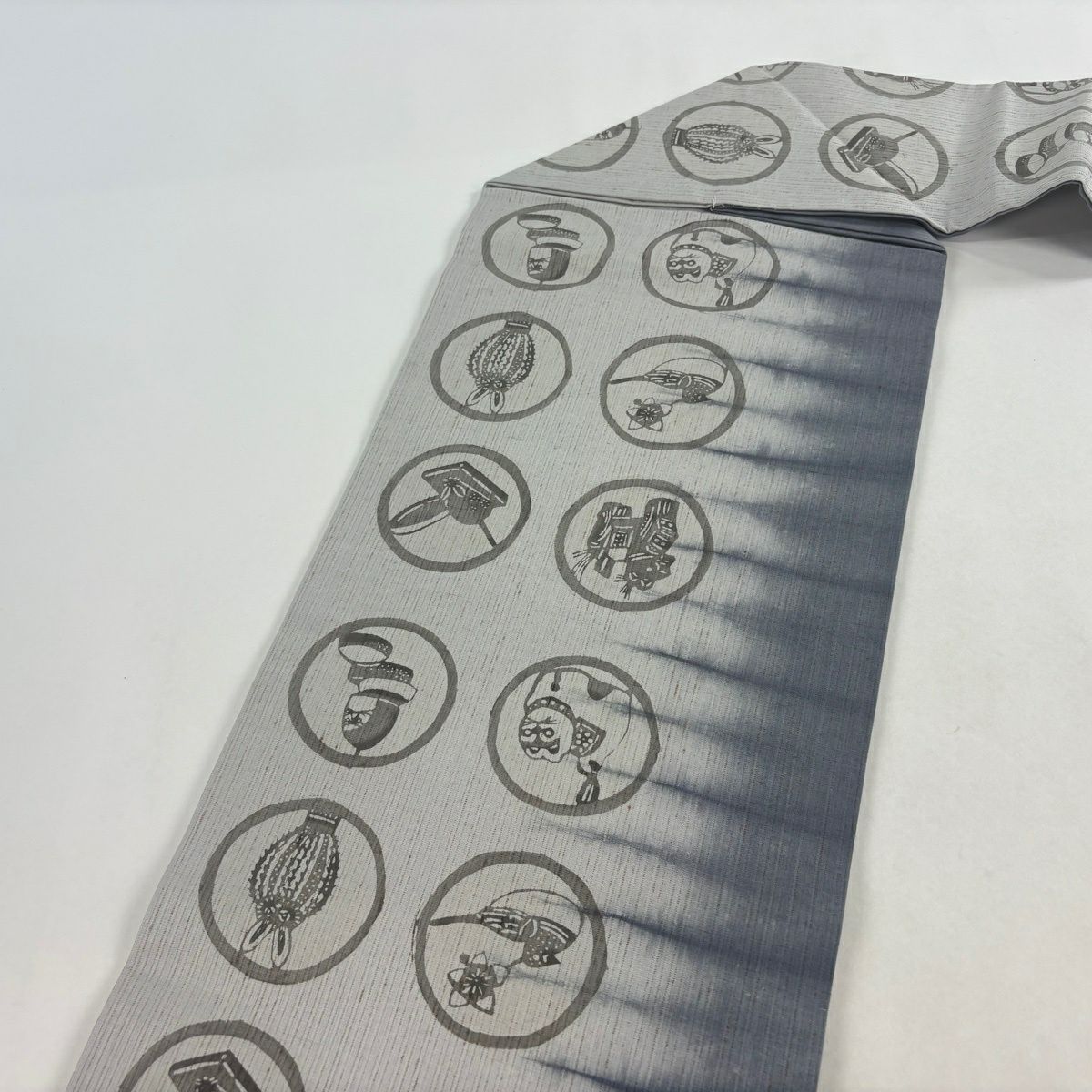 【美品】名古屋帶 名品級 紬織織 圓文 玩具 漸層 青灰色 純蠶絲