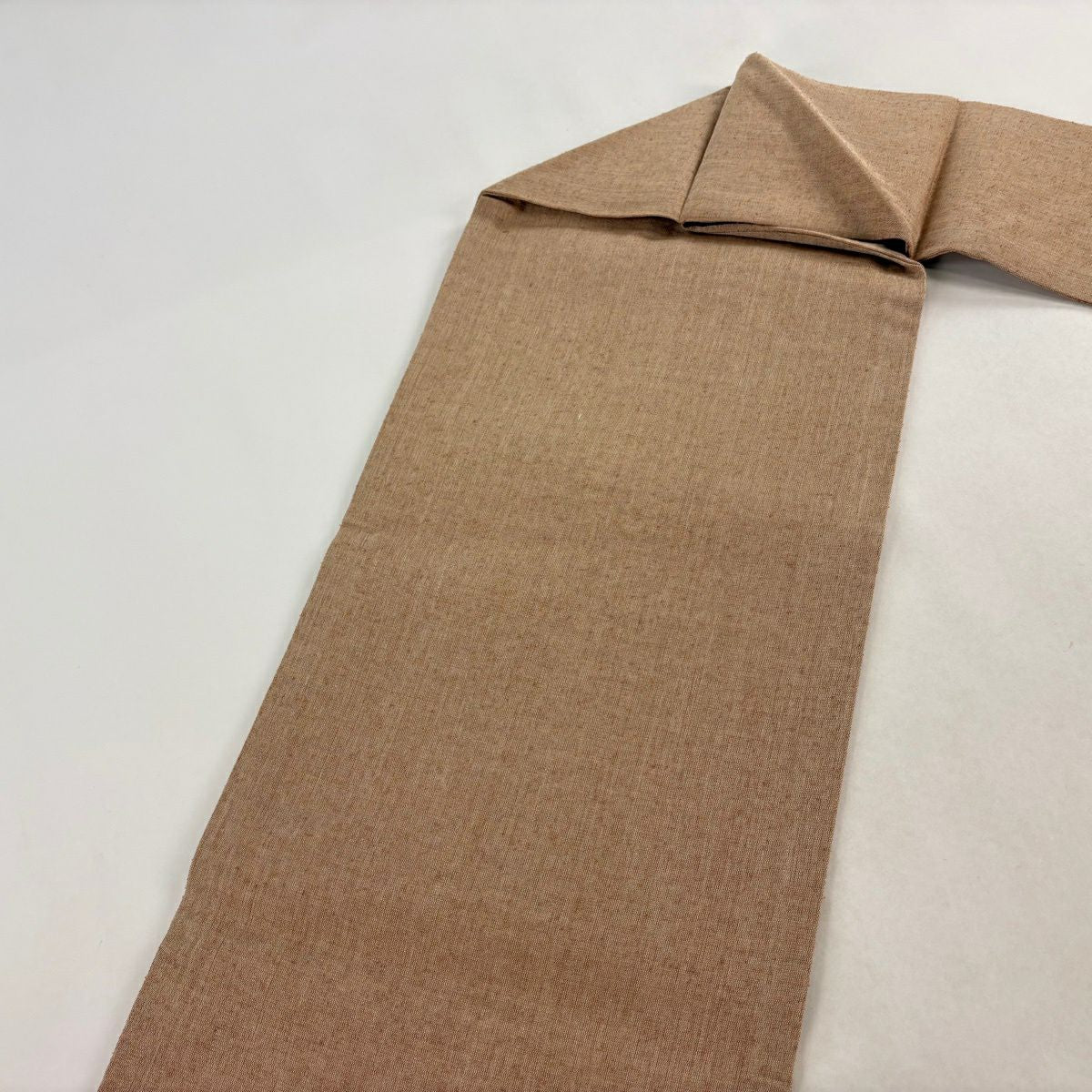 【美品】 名古屋帶 逸品級 紬織織 動物 相良刺繡 薄茶 純蠶絲