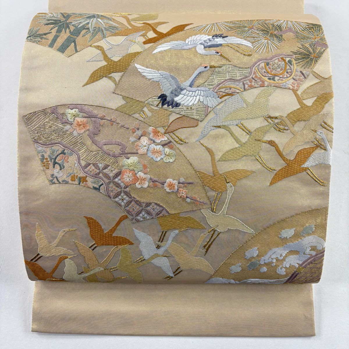 【美品】袋帶 逸品級 附落款 蒋雪英 仙鶴 松樹竹子梅花 刺繡 金絲 金色 大鼓圖案 純蠶絲