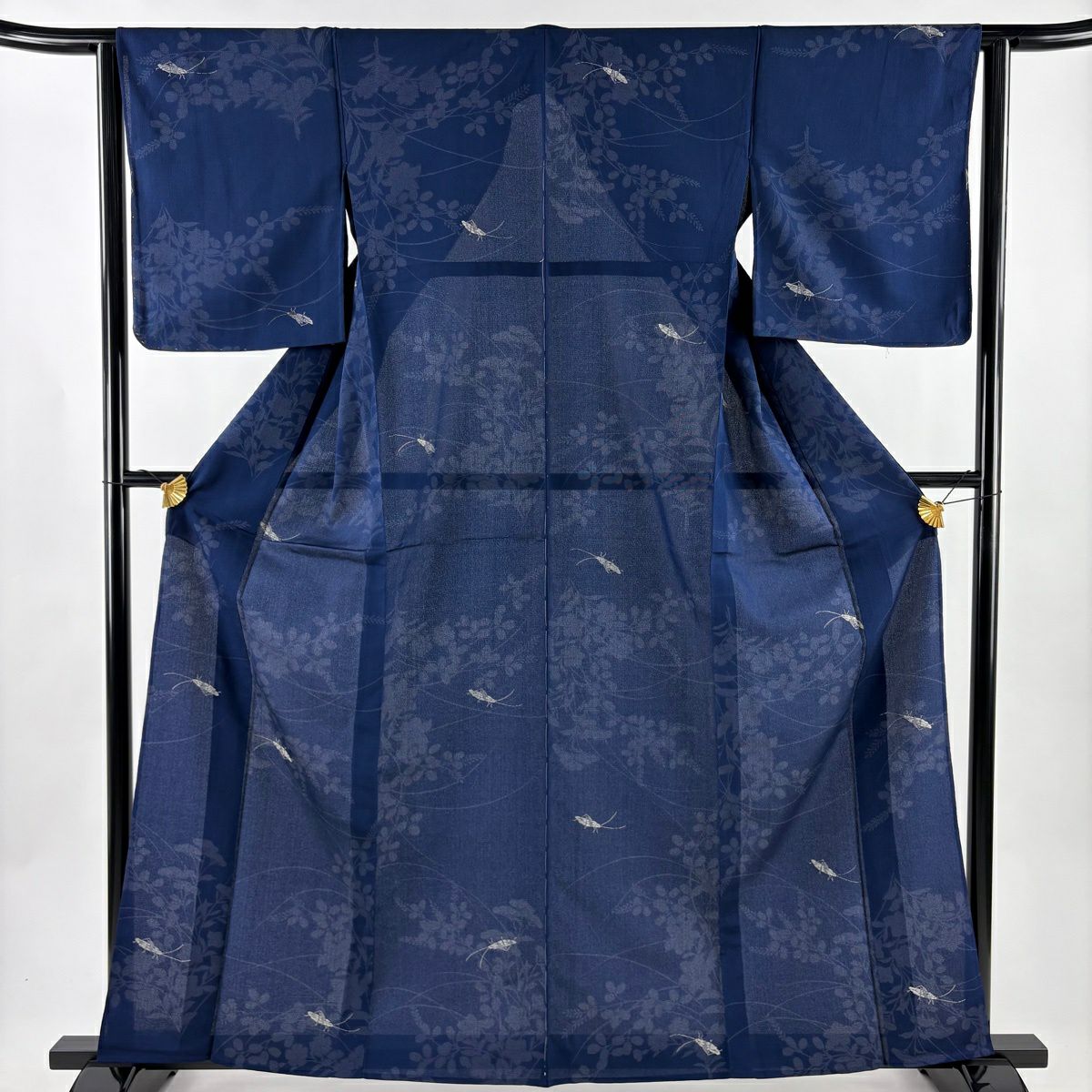 【美品】 小紋 身長161cm 袖長63cm S 薄物 夏紬織織 蝗蟲 秋草 金銀彩 深藍 純蠶絲 秀品級