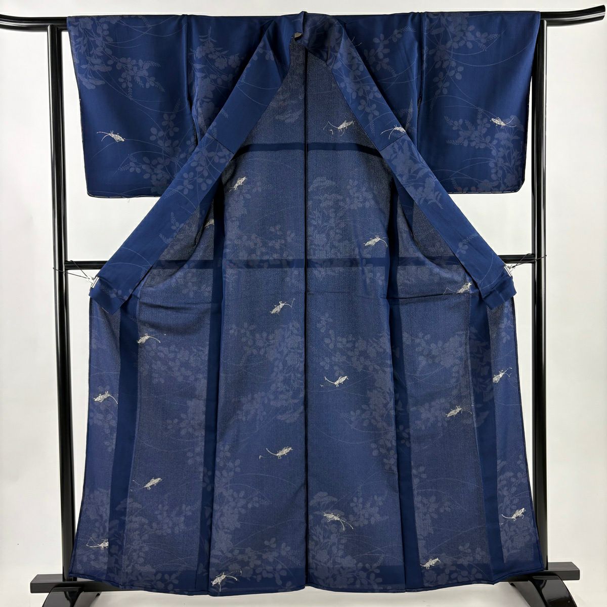【美品】 小紋 身長161cm 袖長63cm S 薄物 夏紬織織 蝗蟲 秋草 金銀彩 深藍 純蠶絲 秀品級
