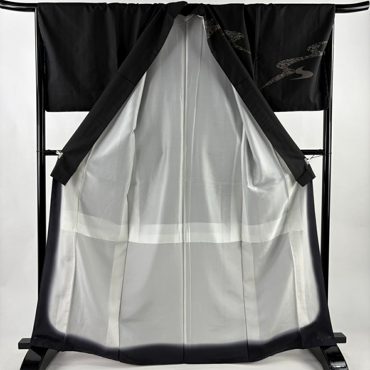 【美品】訪問服 身長166.5cm 袖長68cm L 雙層 紬織織 霞 枝花 墨 黑 純蠶絲 名品級