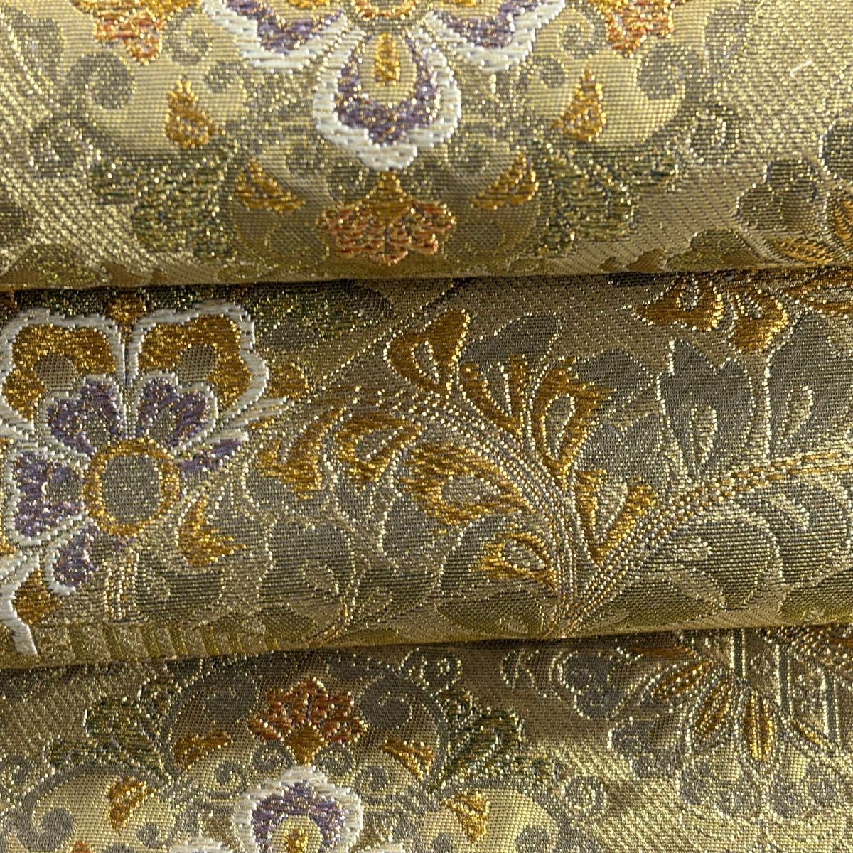 【美品】 袋帶 秀品級 關西仕立 華紋 菊花唐草紋 金線 刺繡 金色 大鼓圖案 純蠶絲