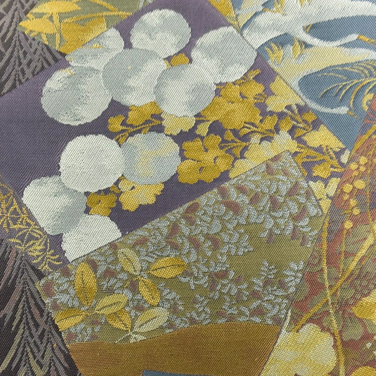【美品】 袋帶 秀品級 ますいわ屋 關西仕立 草花紋紋 波 刺繡 金金箔 紫色 お太鼓柄 純蠶絲