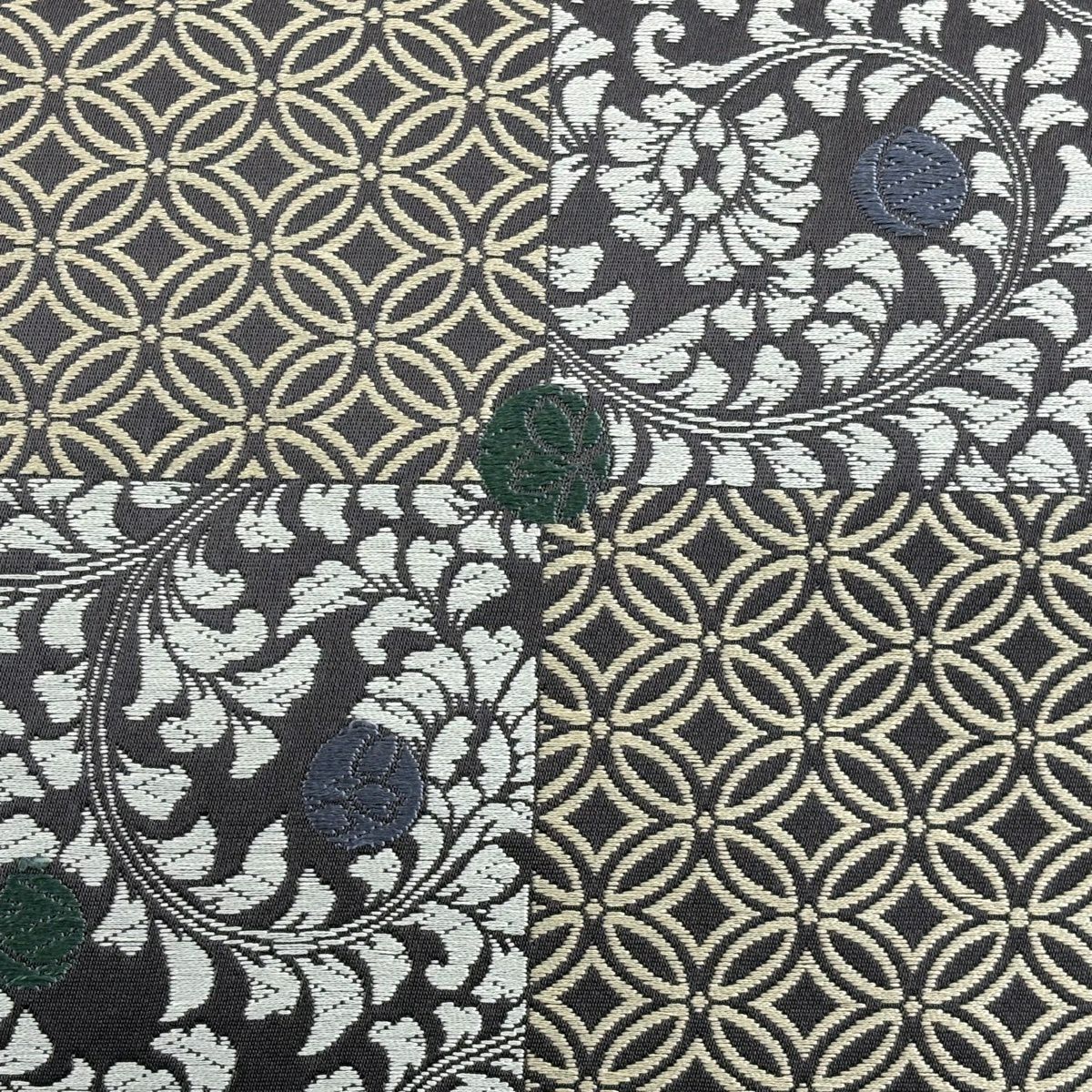 【美品】 名古屋帶 秀品級 唐草紋 七寶紋 刺繡 深紫 純蠶絲