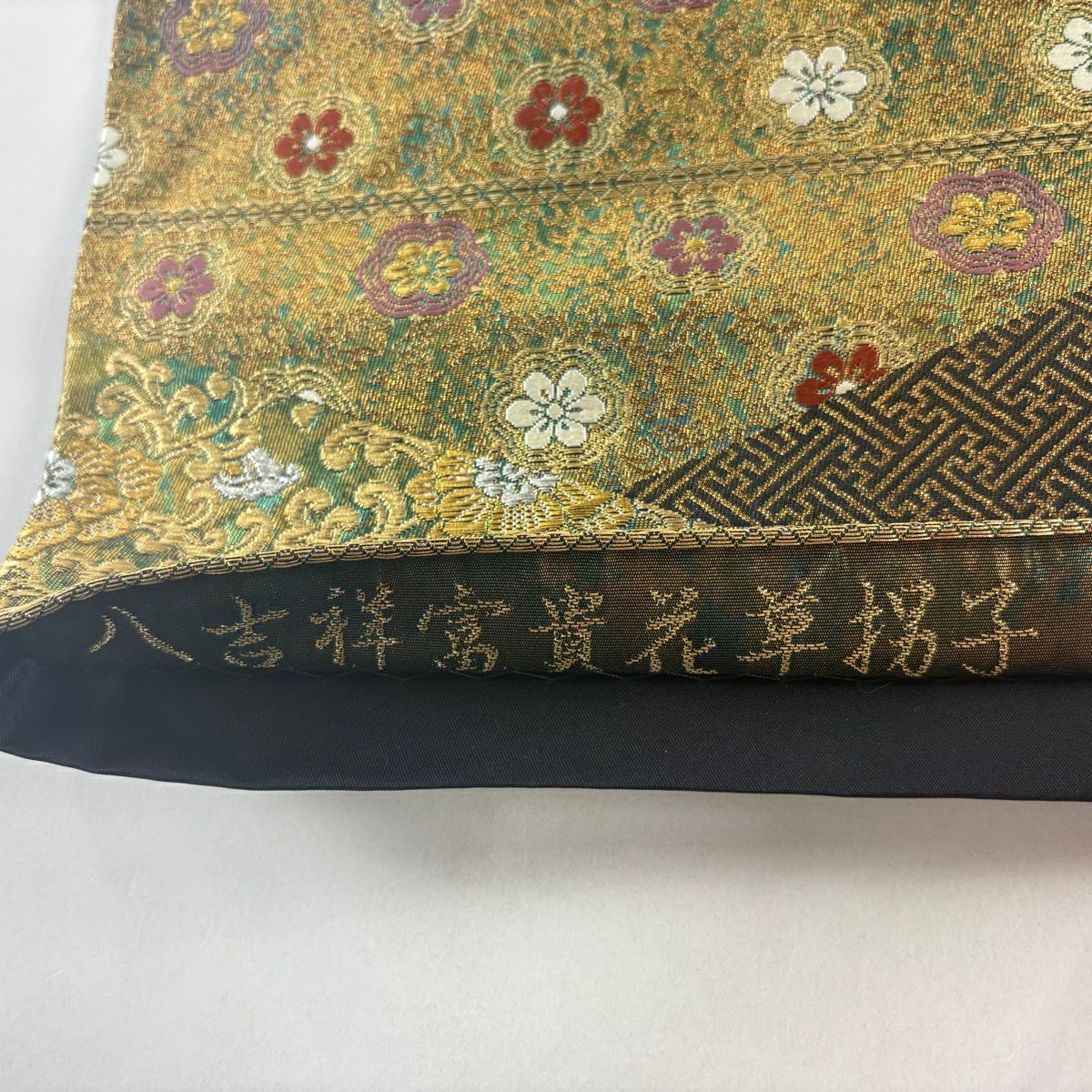 【美品】 袋帶 秀品級 八吉祥富貴花草拐子 華紋 金銀彩 金金箔 金色 六通 純蠶絲