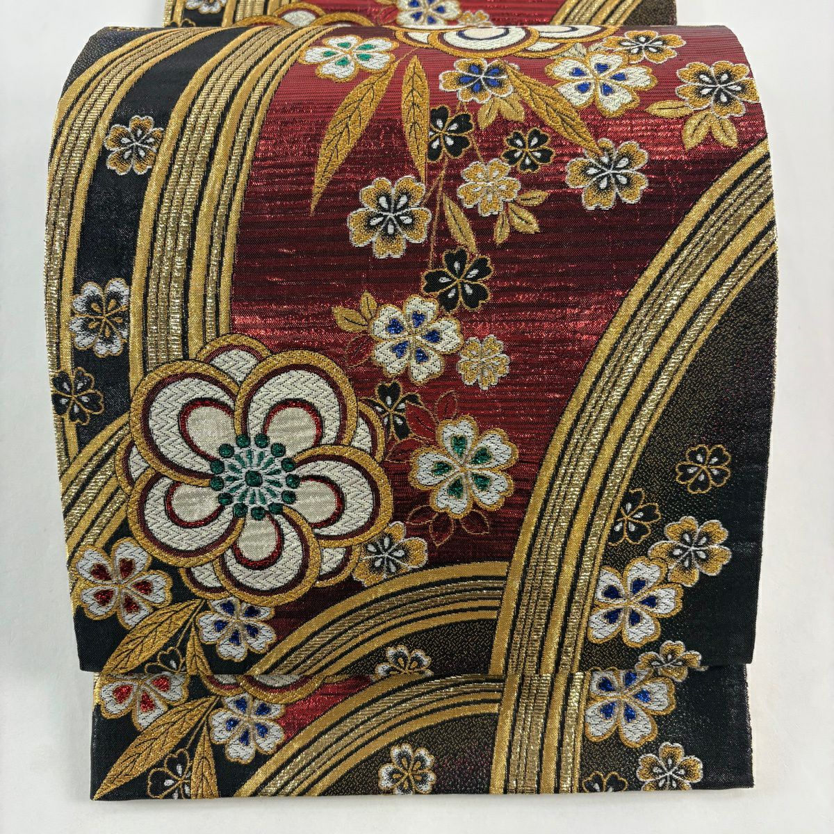 【美品】 袋帶 秀品級 ねじ梅花 櫻花 金金箔 唐織 茜 深紅 六通 純蠶絲