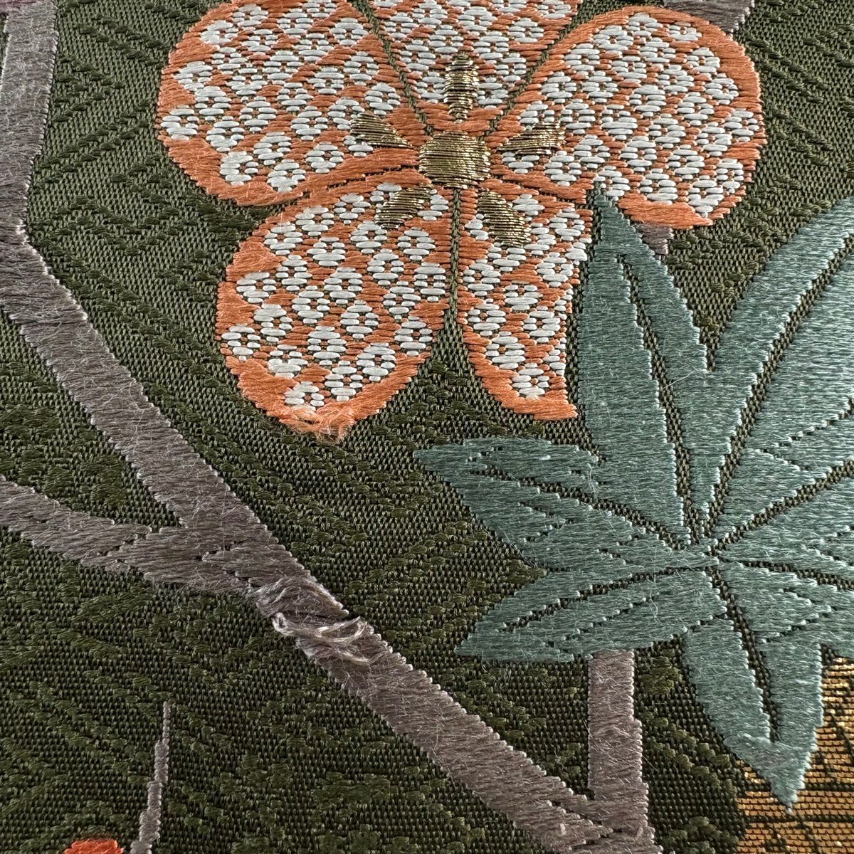 袋帶 秀品級 秀彩梅花花紅葉紋 扇子子 唐織 金金箔 茶綠 六通 純蠶絲