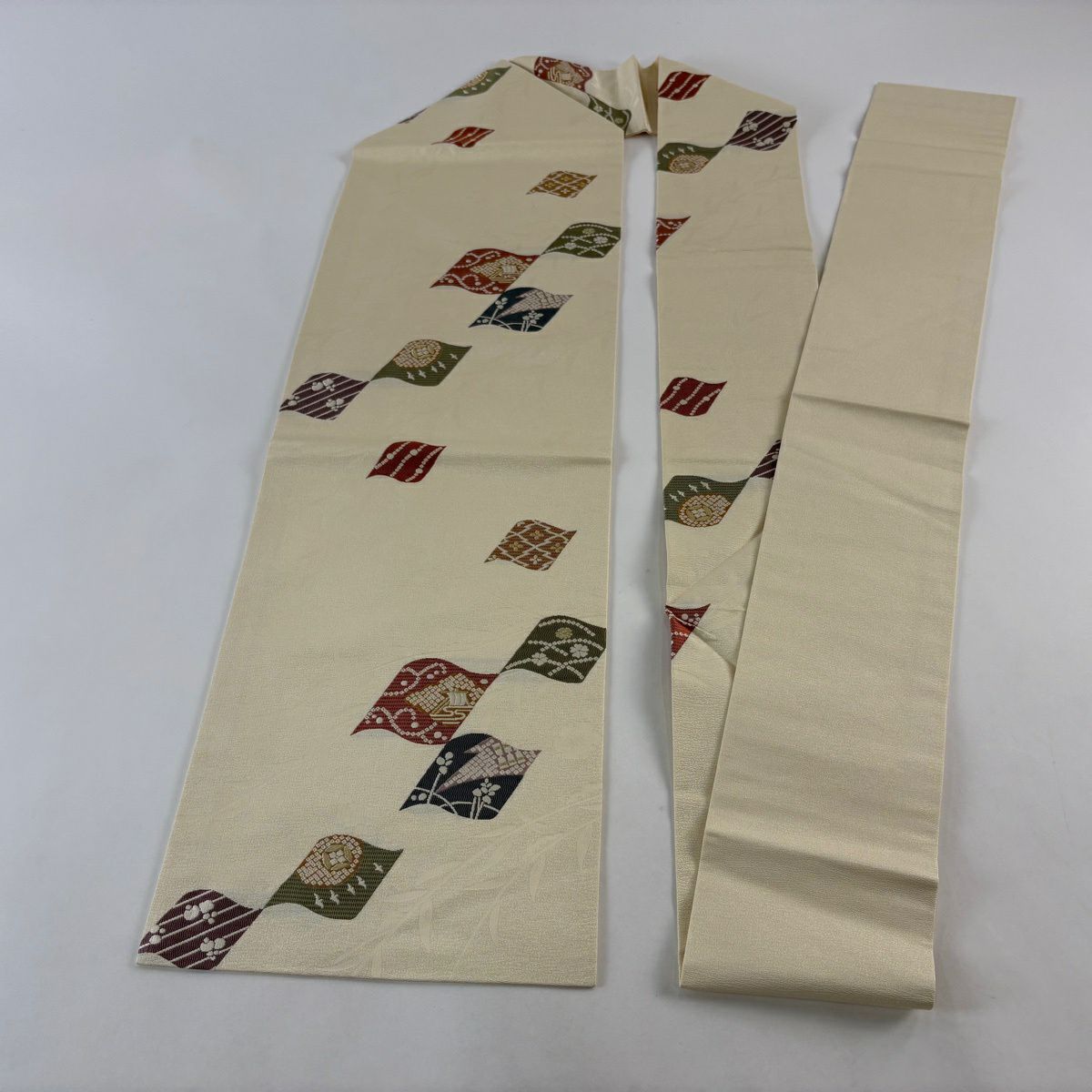 【美品】名古屋帶 秀品級 草花紋紋 波 金絲 奶油色 純蠶絲