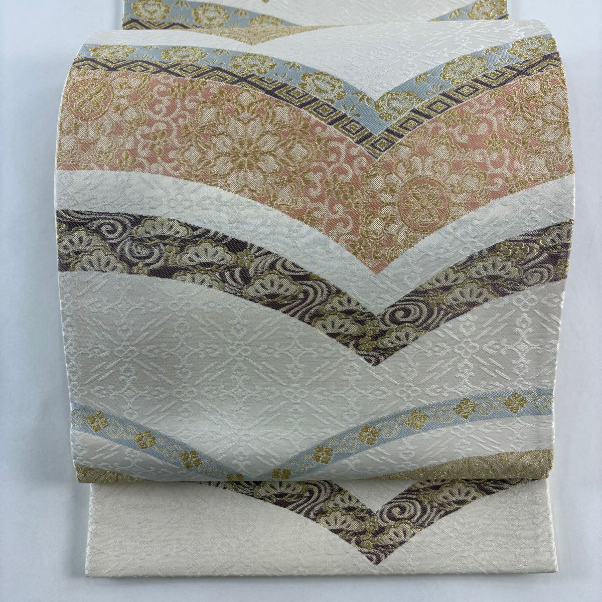 【美品】 袋帶 秀品級 正倉院裂集 花唐草紋 松樹 金絲 米色 六通 純蠶絲
