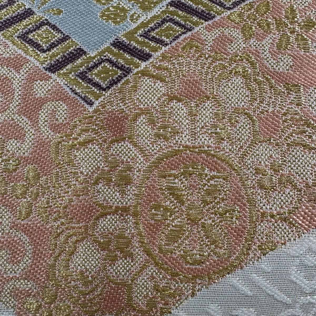 【美品】 袋帶 秀品級 正倉院裂集 花唐草紋 松樹 金絲 米色 六通 純蠶絲