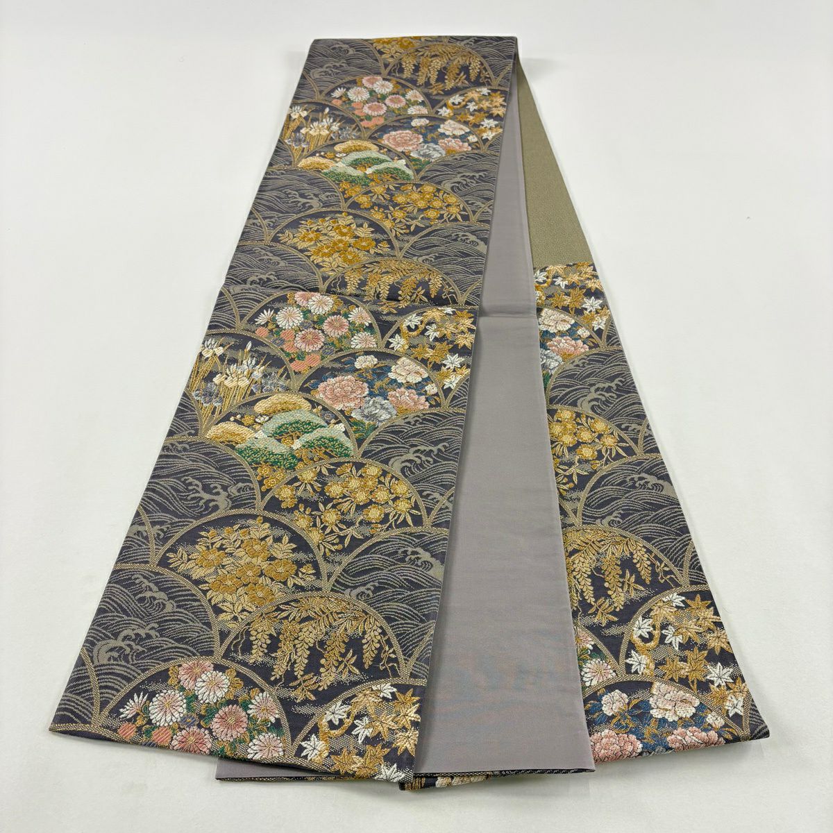 【美品】 袋帶 秀品級 草花紋紋 松樹梅花刺繡 金線 紫 六通 純蠶絲