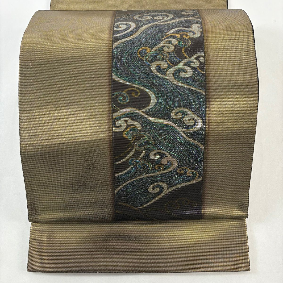 【美品】 袋帶 秀品級 波頭 金金箔 金色 大鼓圖案 純蠶絲