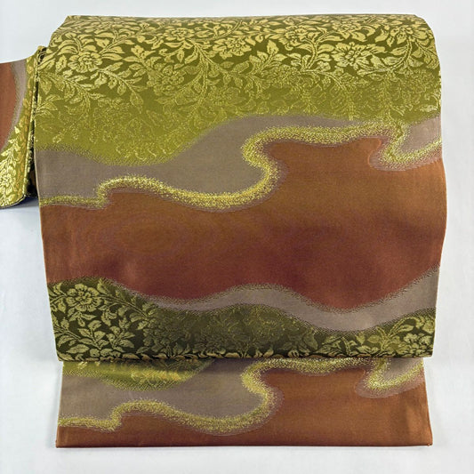 【美品】 名古屋帶 秀品級 花唐草紋 霞 金金箔 鶯 純蠶絲