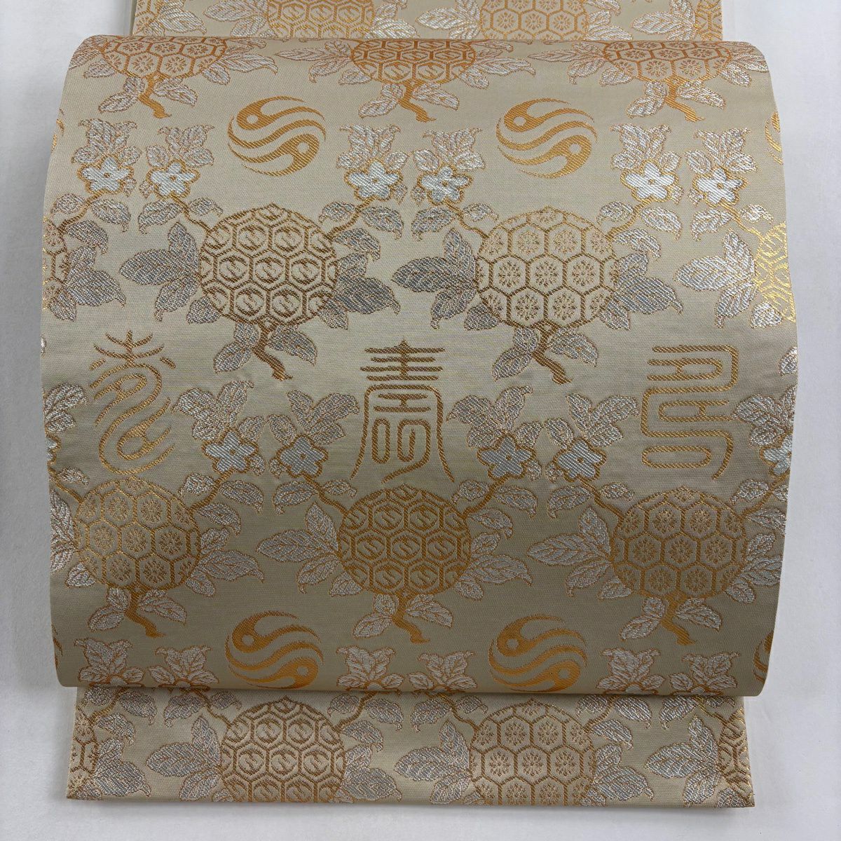 【美品】 袋帶 逸品級 落款 竜匠錦 文字文 草花紋紋 金金箔 金絲 米色 六通 純蠶絲