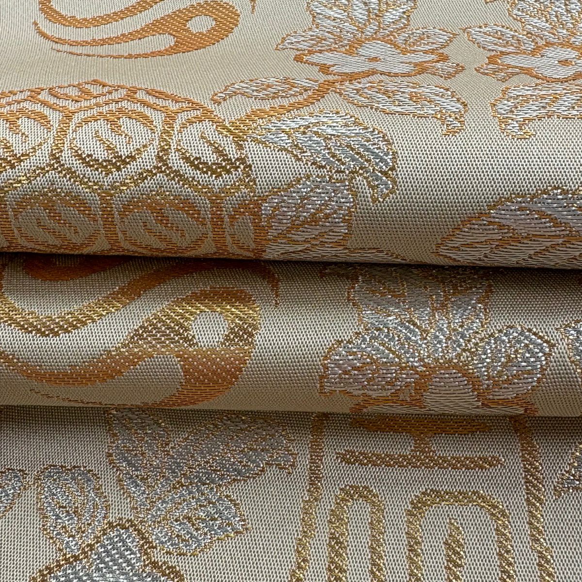 【美品】 袋帶 逸品級 落款 竜匠錦 文字文 草花紋紋 金金箔 金絲 米色 六通 純蠶絲