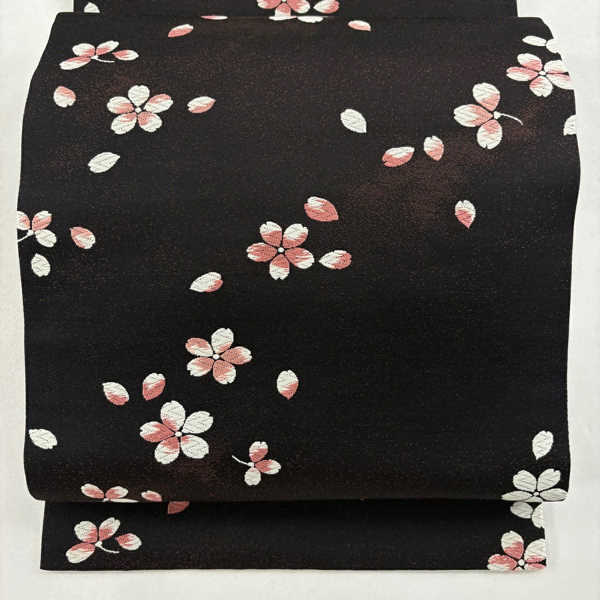 【美品】 袋帶 逸品級 想屋 落款あり 手先二通り 貓的音樂會 櫻花 唐織 茶紫 お太鼓柄 純蠶絲
