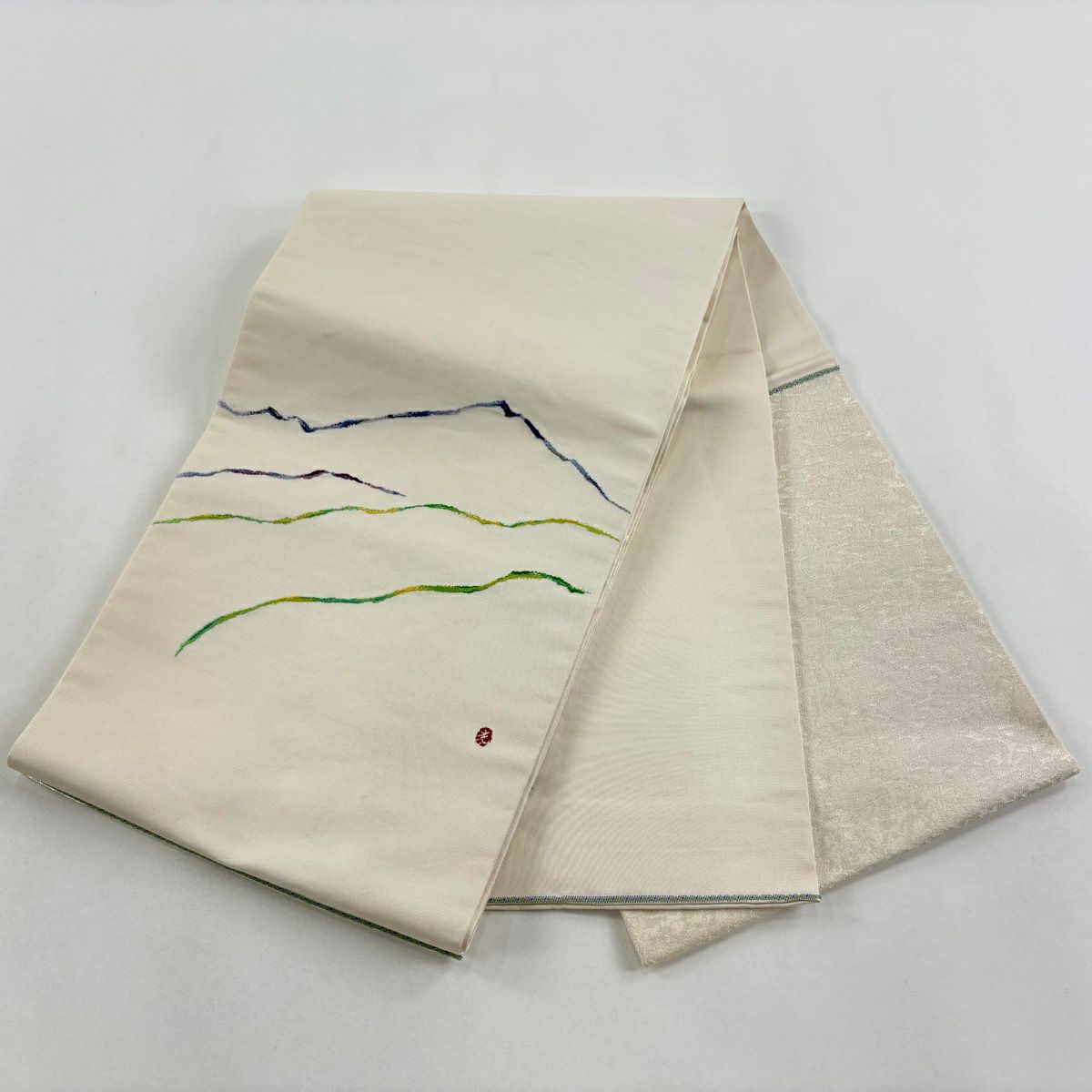 袋帶 逸品級 龍村光峯 落款あり 叡山一幅 本袋 山 幾何學 金金箔 奶油色 お太鼓柄 純蠶絲