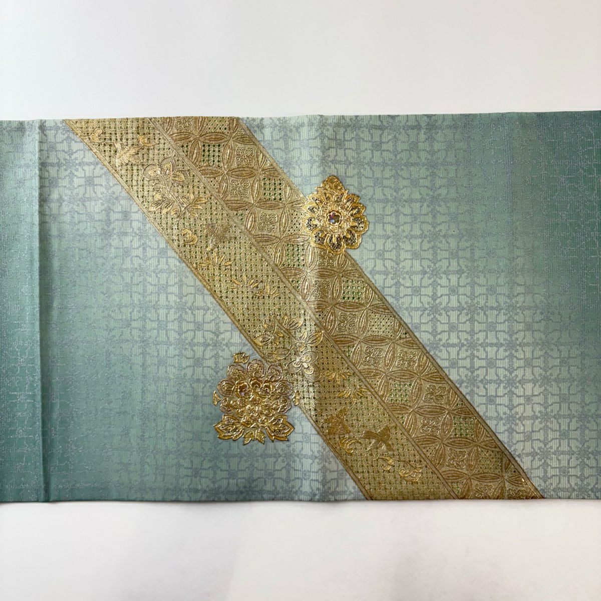 【美品】 袋帶 名品級 草花紋紋 七寶紋 螺鈿 刺繡 米色 大鼓圖案 純蠶絲