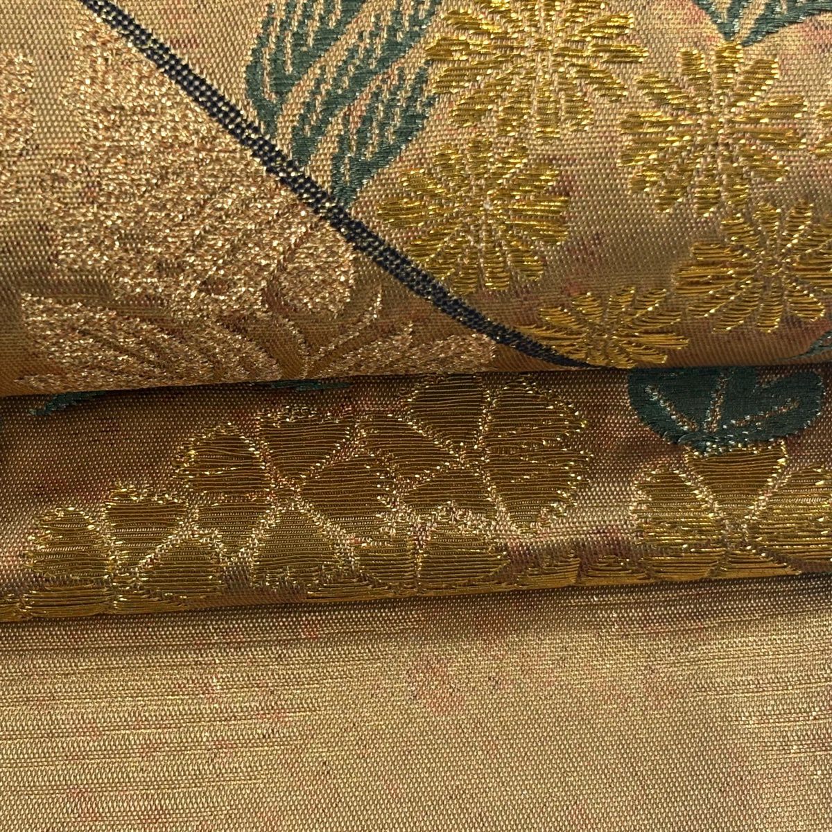 【美品】 袋帶 名品級 附落款 コシノヒロコ 菊花 幾何圖案 金絲 金金箔 金色 六通 純蠶絲