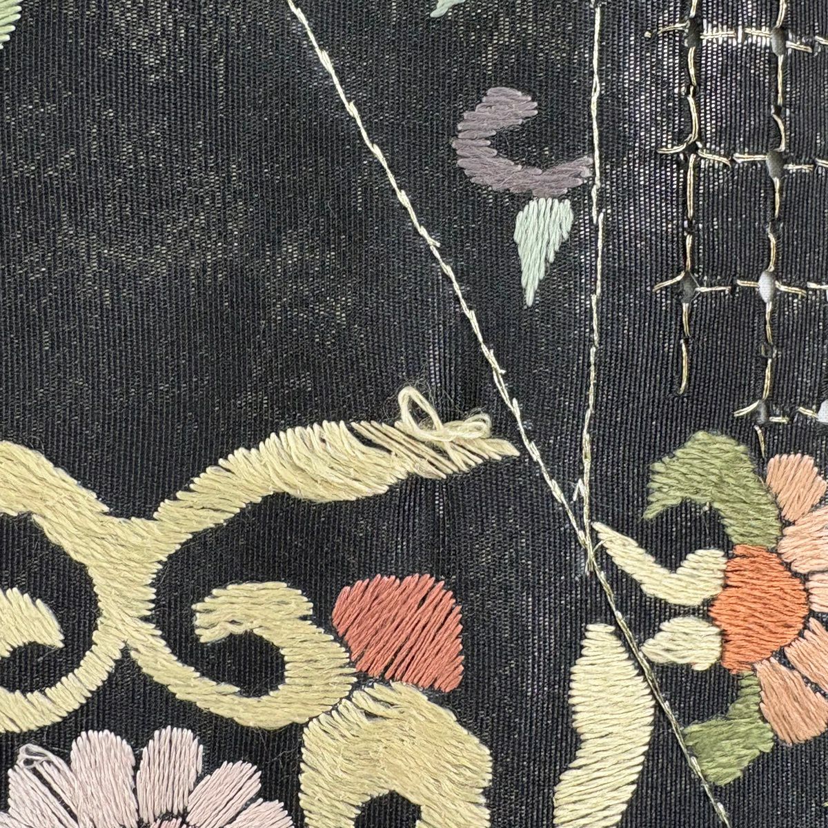 袋帶 逸品級 孔雀 花鳥 刺繡 金銀彩 黑 六通 純蠶絲