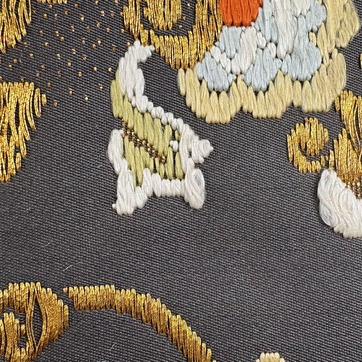 【美品】 袋帶 逸品級 河合美術織物 落款あり 關西裁縫 鳳凰 花唐草紋 唐織 金絲 灰紫 六通 純蠶絲
