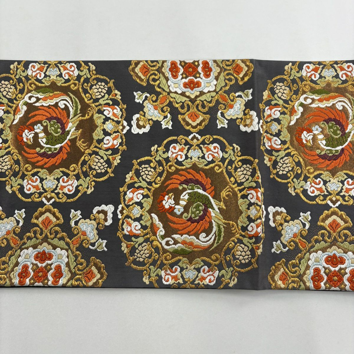 【美品】 袋帶 逸品級 河合美術織物 落款あり 關西裁縫 鳳凰 花唐草紋 唐織 金絲 灰紫 六通 純蠶絲